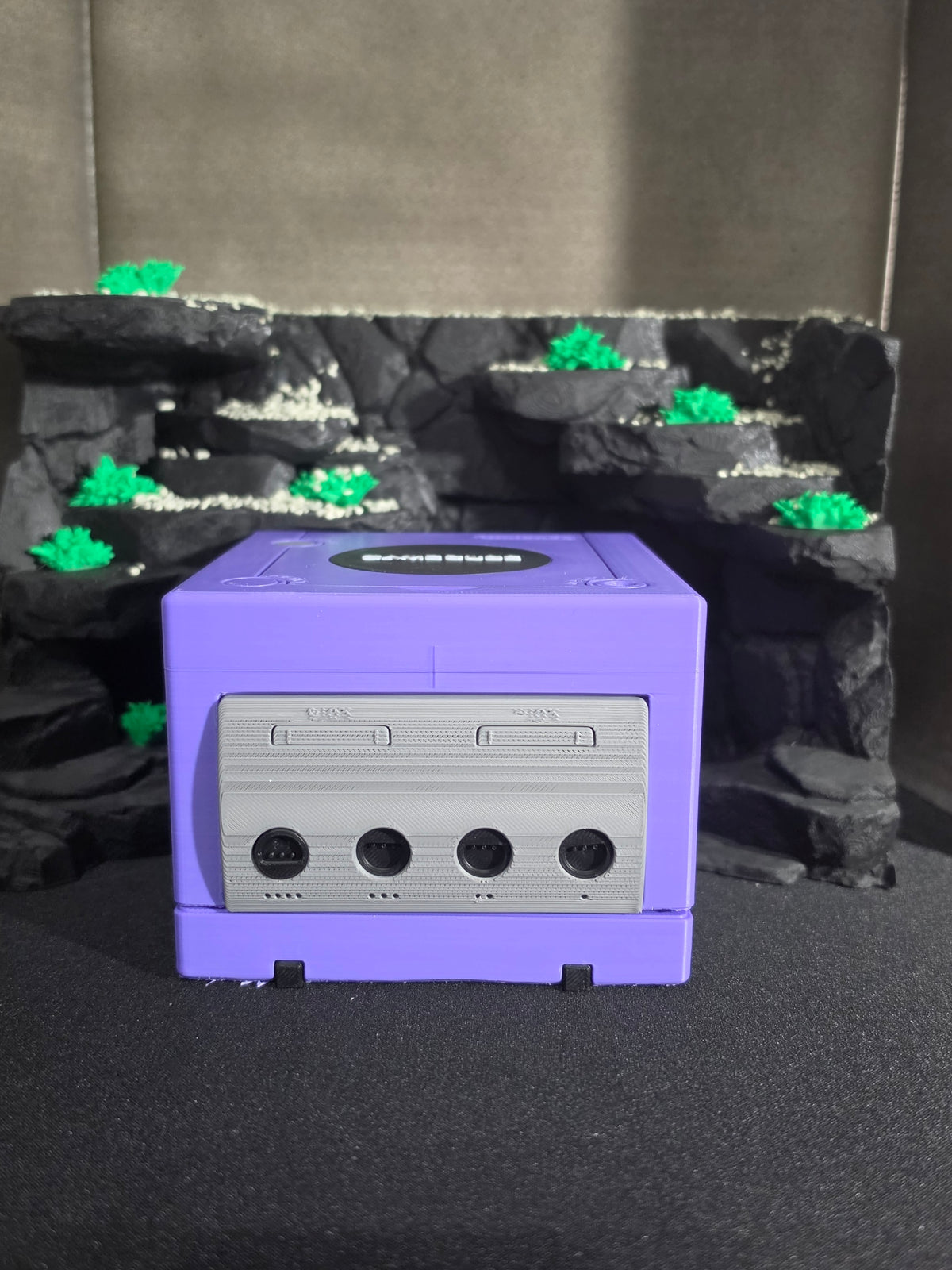 Game Cube Deck Box