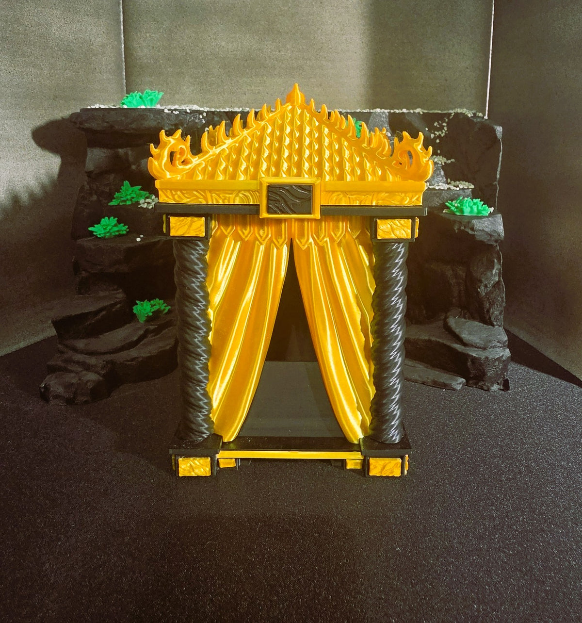 Fire Throne Deck Box