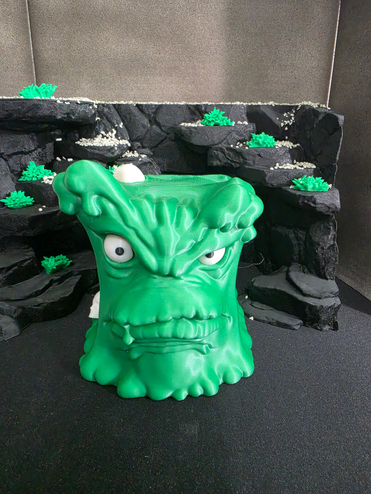 Ooze Cube Deck Box
